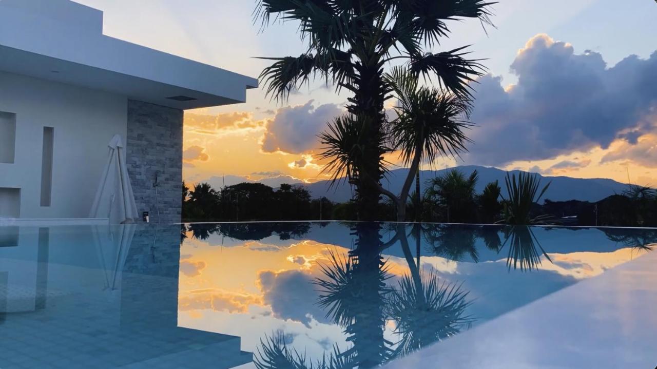 Palm Villa - Award Winning Modern Luxury & Exclusive Villa Resort Chiang Mai Eksteriør bilde